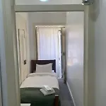 Pensión São Lázaro Bhuiyan Family Host Lisboa