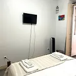 São Lázaro Bhuiyan Family Host Pensión