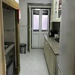 Pensión São Lázaro Bhuiyan Family Host Lisboa