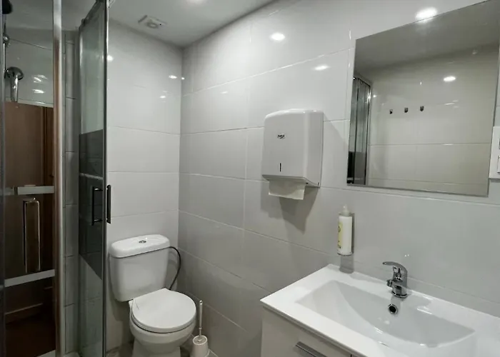 Sao Lazaro Bhuiyan Family Host